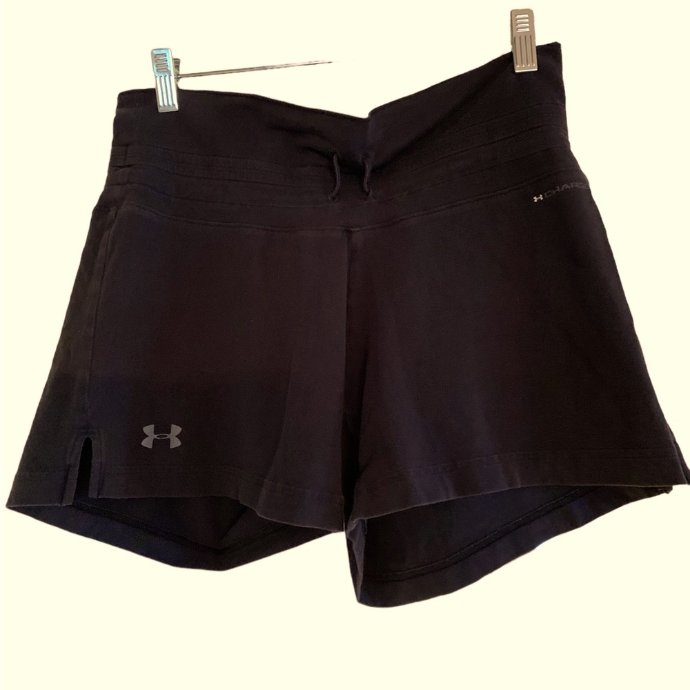 Under Armour athletic shorts, black, size S, 97% cotton, 3% lycra, drawstring
